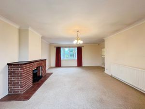 Photo 17- click for photo gallery